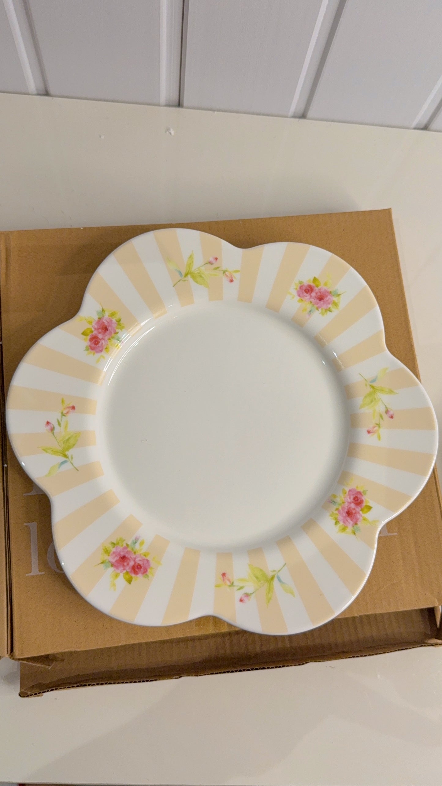 French Style Striped Floral Plate
