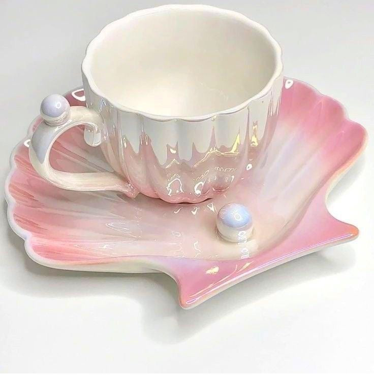 European Pearl Shell Cup and Plate