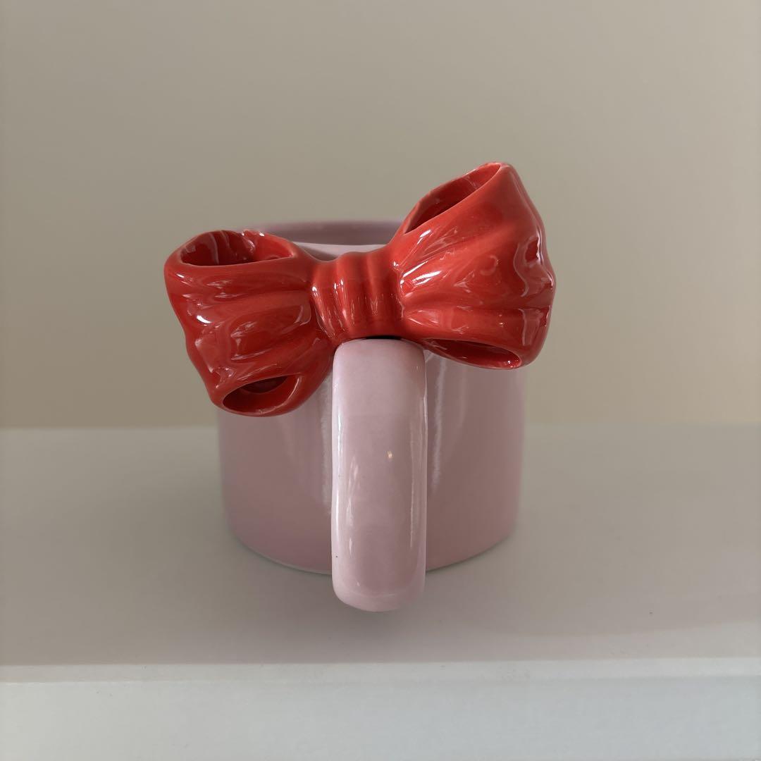 Red Bow Pink Coffee Mug